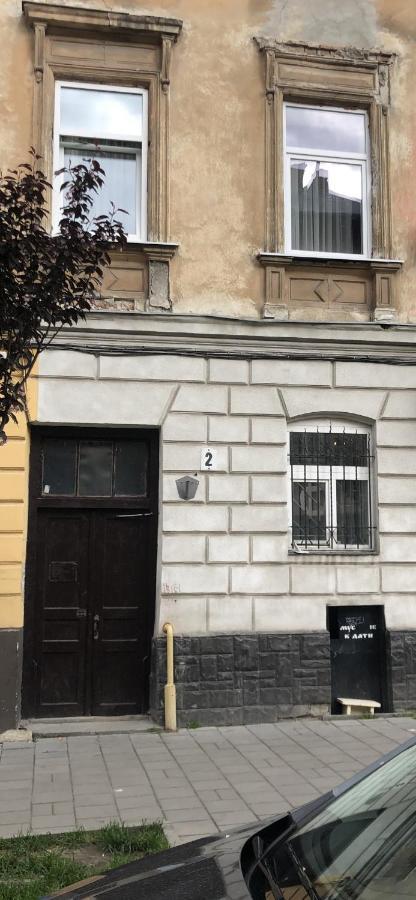 Luxury Flat In Downtown Appartement Lviv Buitenkant foto