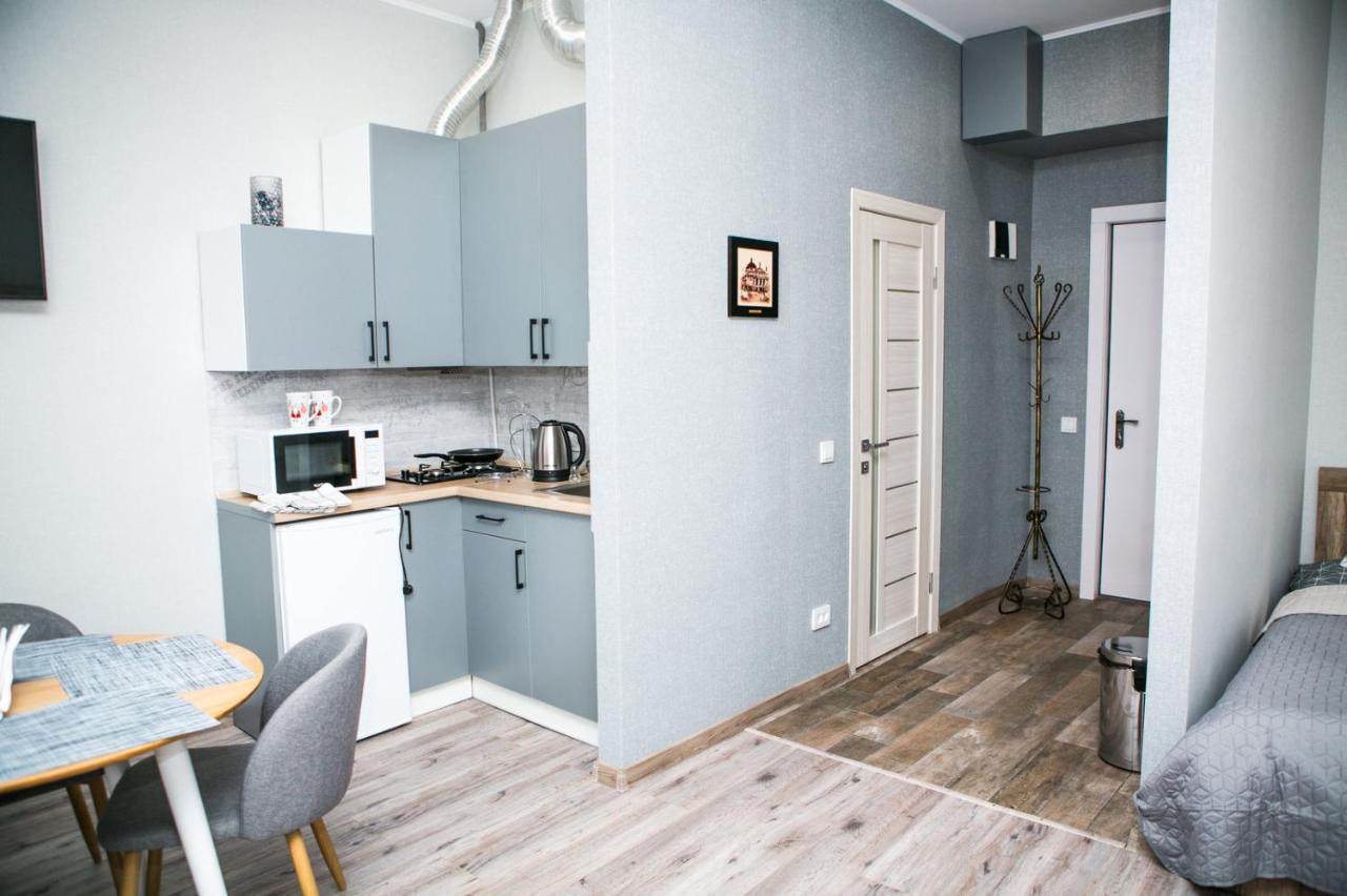 Luxury Flat In Downtown Appartement Lviv Buitenkant foto